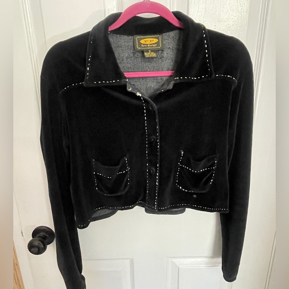 1996 Vintage Free People Black Short White Stitched Jacket